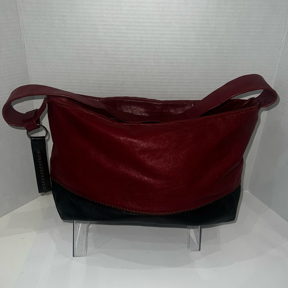Arcadia Red and Black Leather Shoulder‎ Bag Made In Italy